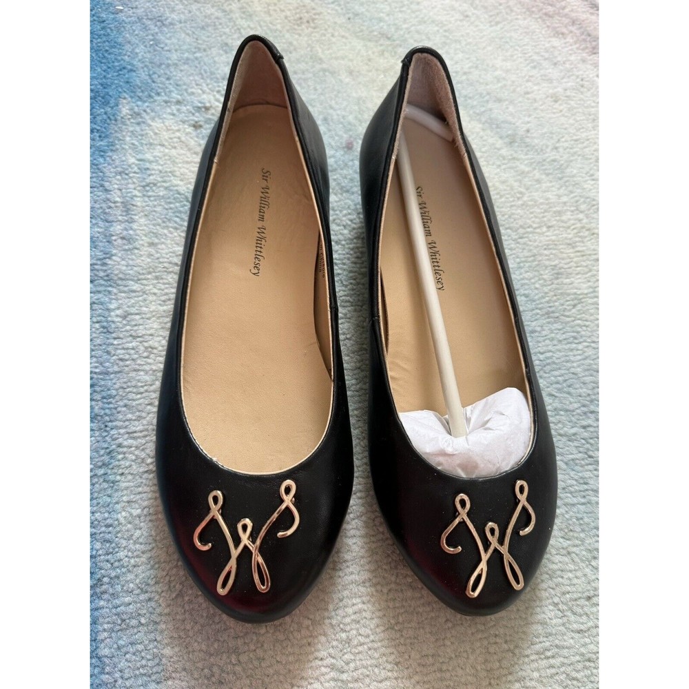 NWOT Sir William Whittlesey Leather Flat Ballet Style Shoes Size 7